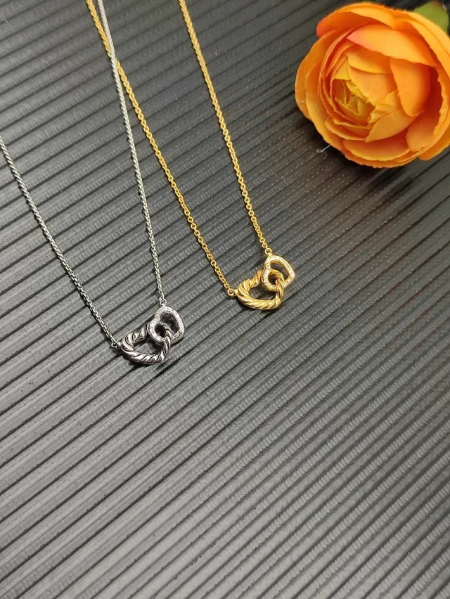 Tiffany & Co. Return to Tiffany Interlocking Hearts Gold Necklace 3