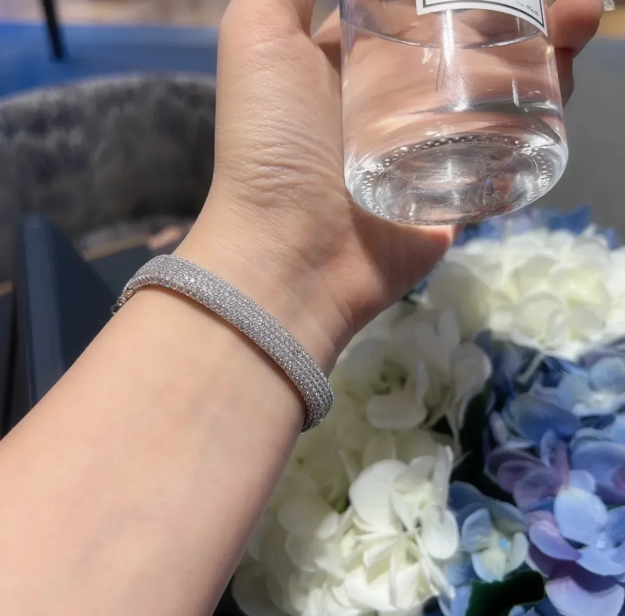 Tiffany & Co. Silver White Pavé-Set Cylindrical Bangle Bracelet 7