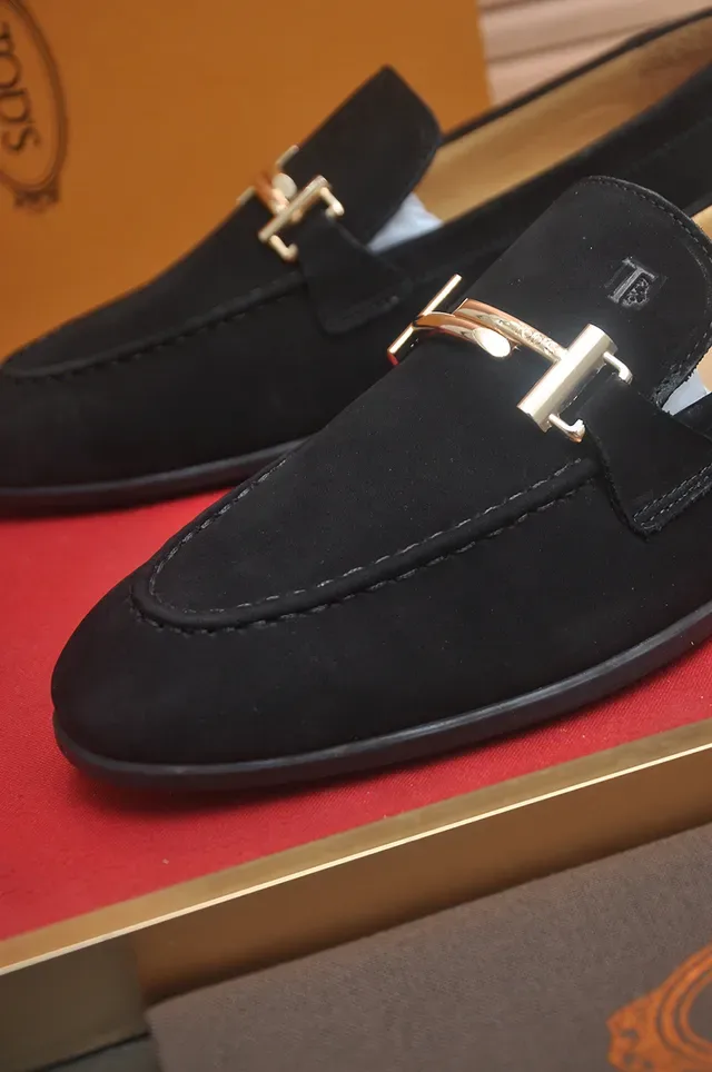 Tod's Double T Loafer Negro Ante Hebilla Dorada 2