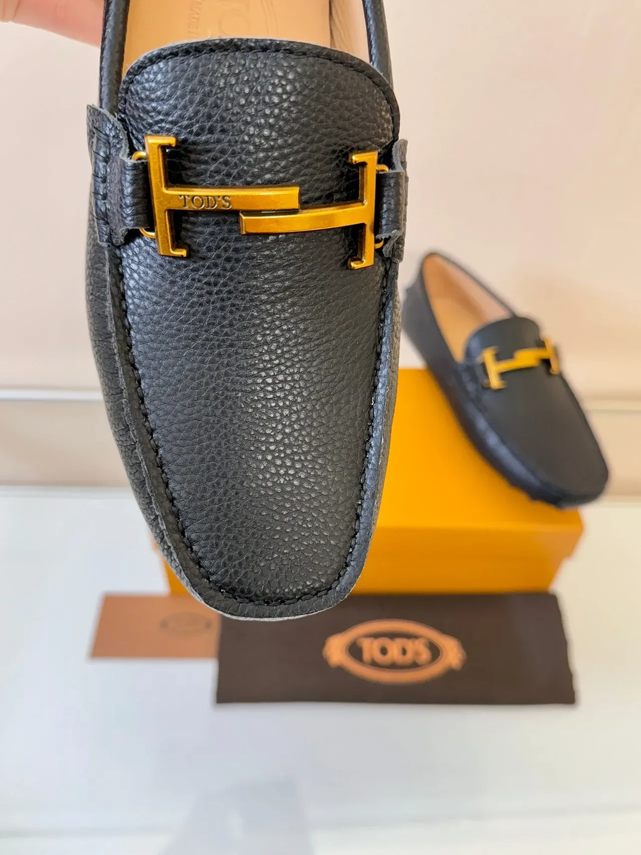 Tod's Gommino Loafer Black Pebbled Leather Gold H-Bar Loafers 3