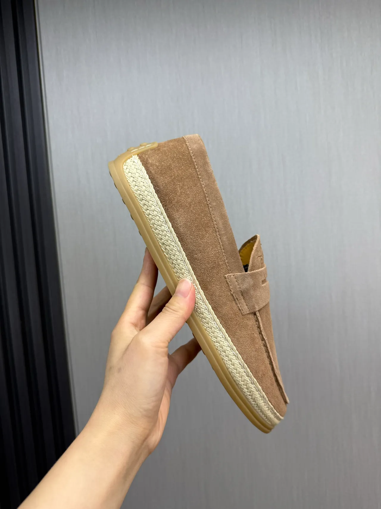 Tod's Mocassin en Daim Beige Marron avec Bride Penny 7