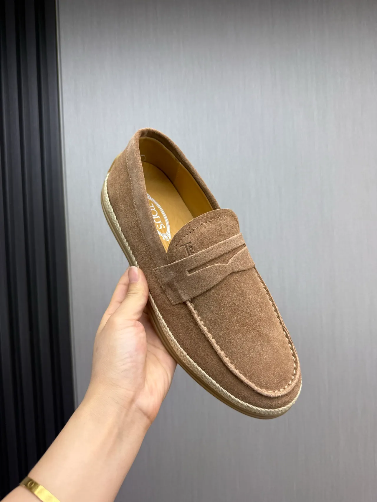 Tod's Mocassin en Daim Beige Marron avec Bride Penny 8