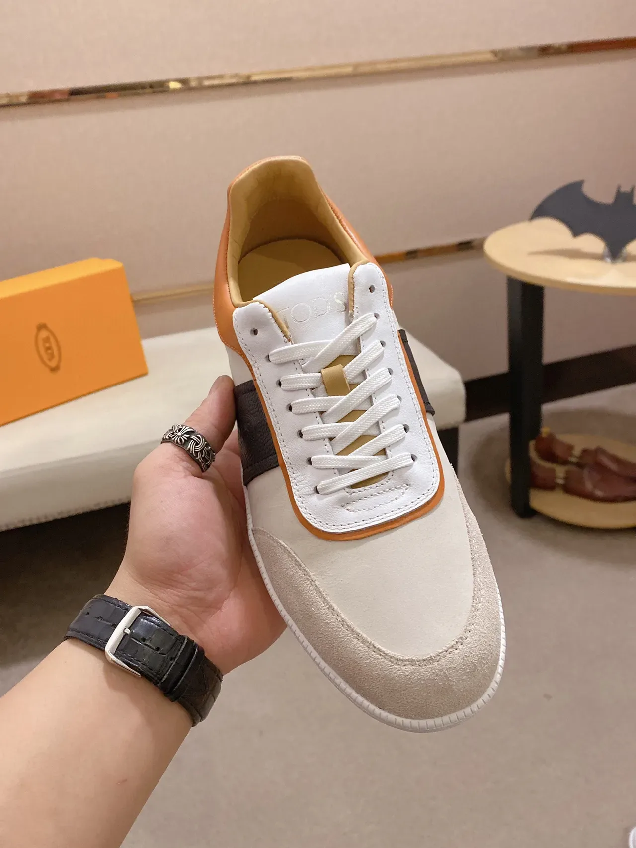 Tod's Gommino chaussure blanche beige marron noir style de vie chaussure 9