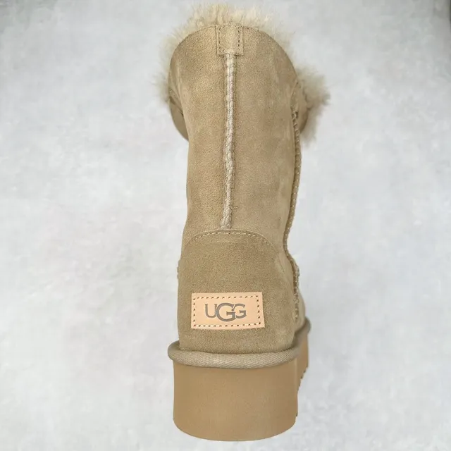 UGG Beige Brown Suede Upper Shearling-Lined Snow Boots 6