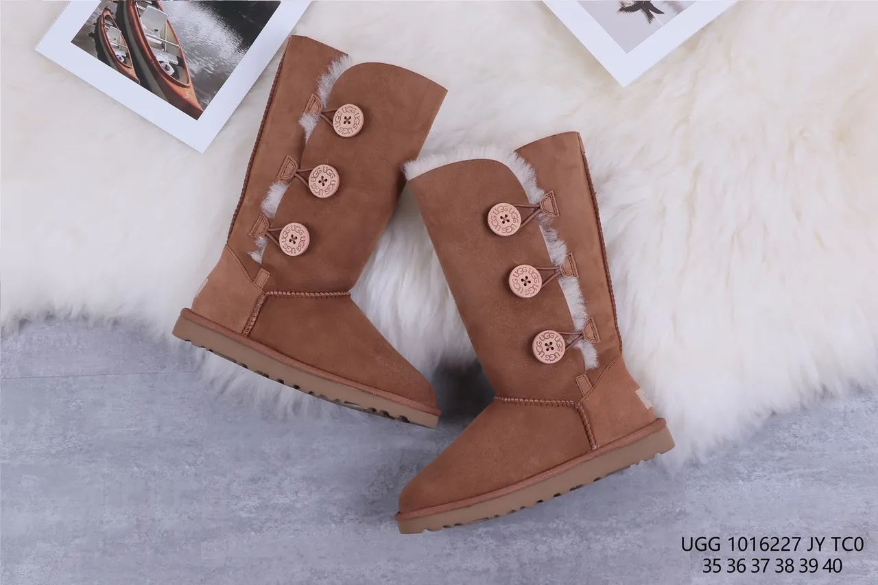 UGG Classic Tall Button Chestnut Snow Boots 7