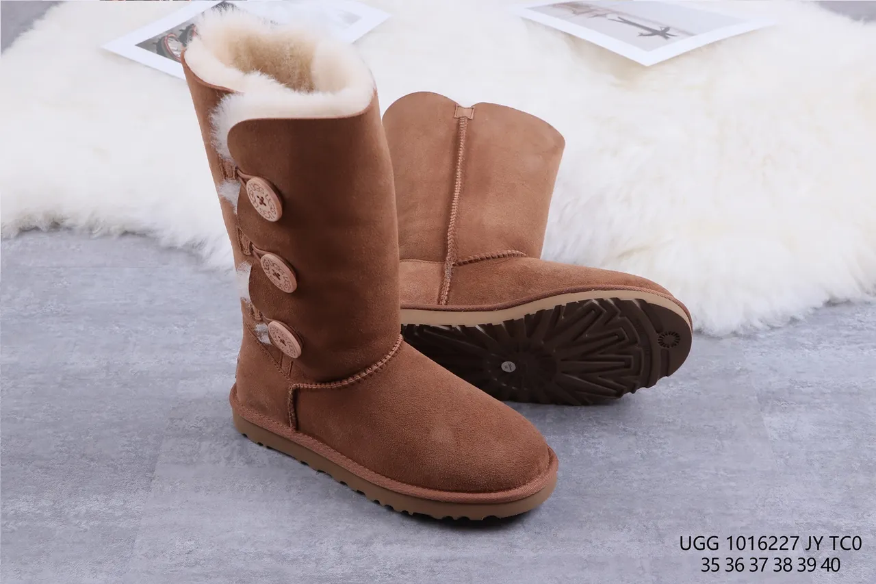 UGG Classic Tall Button Chestnut Snow Boots 10