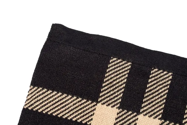 UGG Plaid Black Beige Red Cashmere Scarf 8