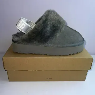 UGG Tasman Charcoal Gray Shearling-Lined Platform Slipper