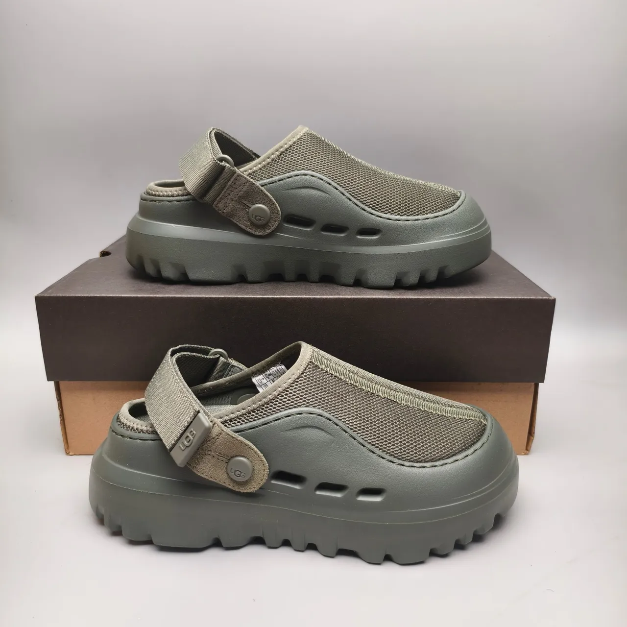 UGG Tasman অলিভ গ্রিন জালি ক্লগ 5