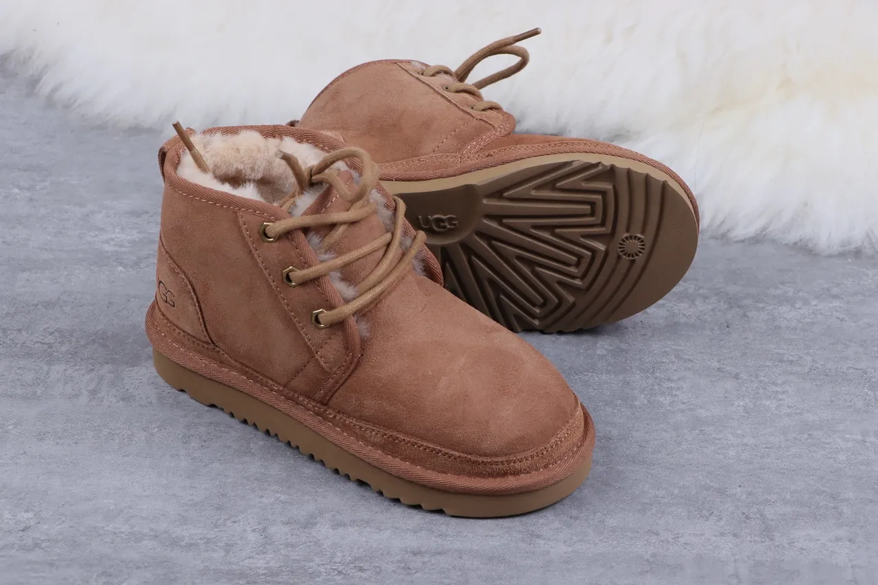 UGG Tasman टैन सूड शियरलिंग लाइन लेस-अप एंक्ल बूट्स 10