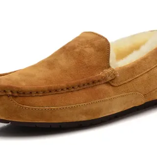 UGG Tasman Tan Ante Forro de Piel de Cordero Mocasín