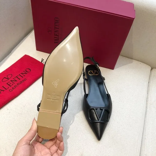 Valentino Black Beige Pointed Toe Slingback Strap Ballet Flat 8