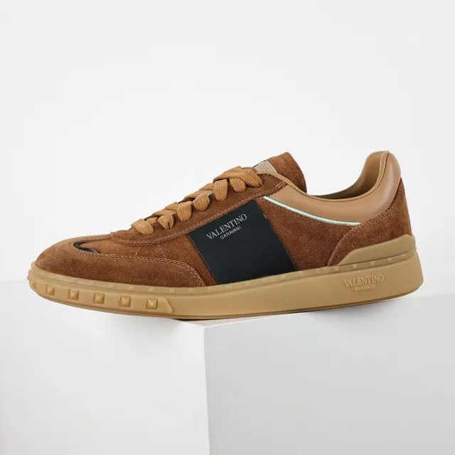 Valentino Sneakers Lifestyle Marron Noir Suède Supérieur Rayure Latérale 9