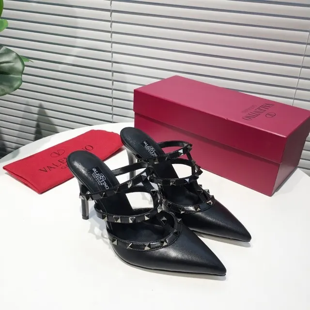 Valentino Rockstud Black Stud-Embellished Pointed-Toe Stilettos 2