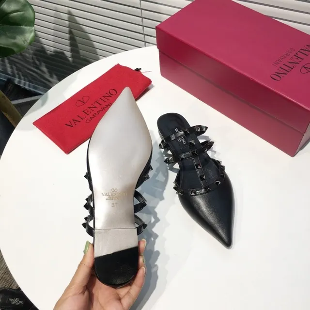 Valentino Rockstud Black Stud-Embellished Pointed-Toe Stilettos 4