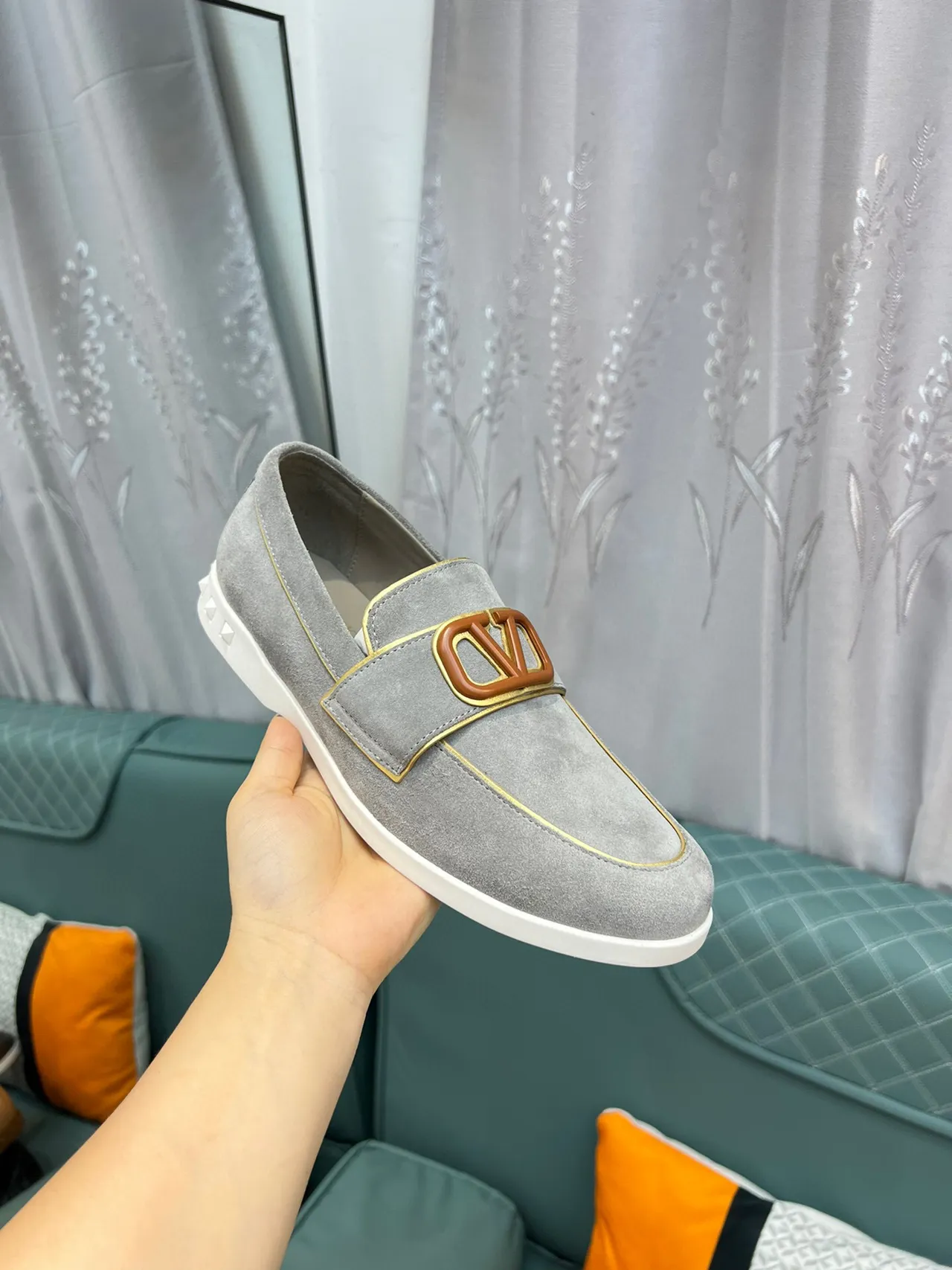 Valentino Rockstud Daim Gris Blanc Supérieur VLOGO Boucle Loafer 8