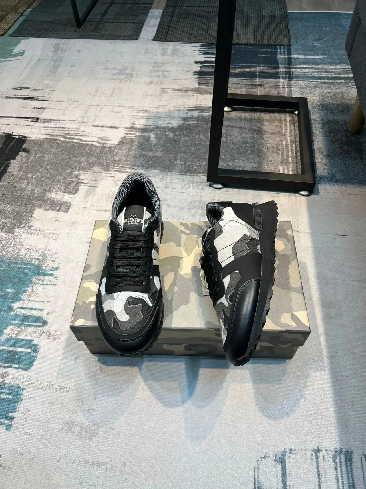 Valentino Rockstud Runner Camouflage Paneled Lifestyle Sneakers 4