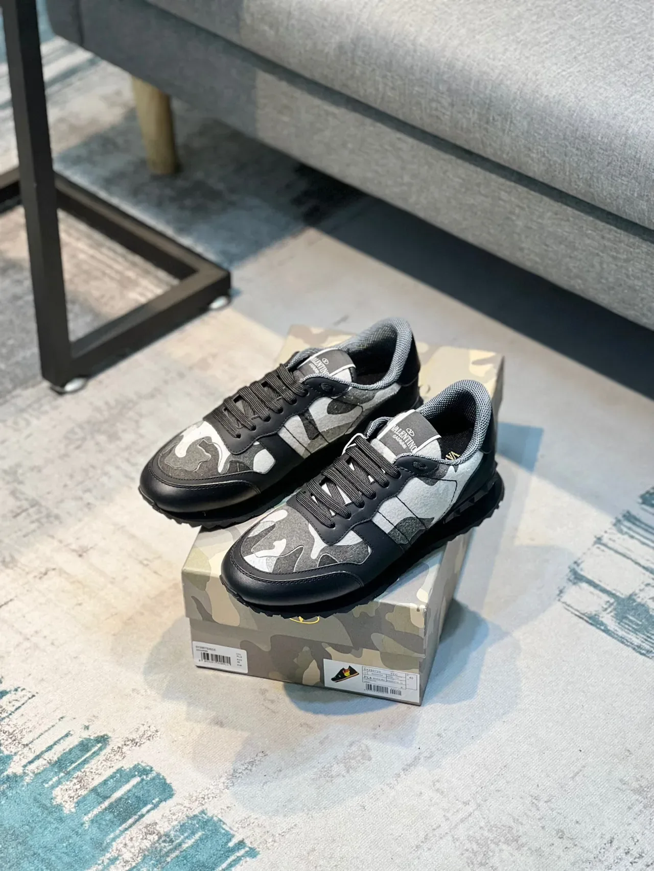 Valentino Rockstud Runner Camouflage Paneled Lifestyle Sneakers 7