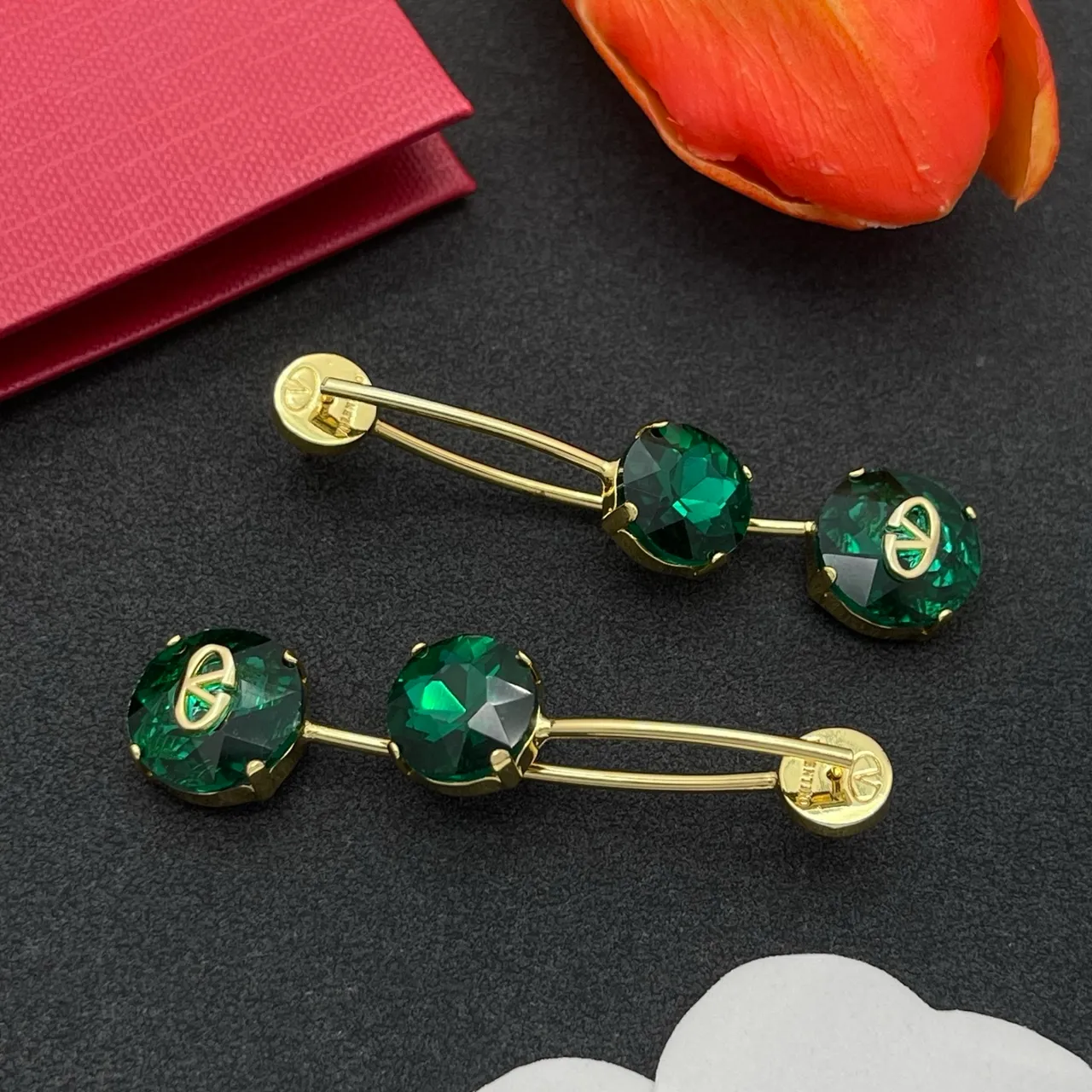 Valentino VLogo Verde Oro Facetados Cristal Metal Aretes 7