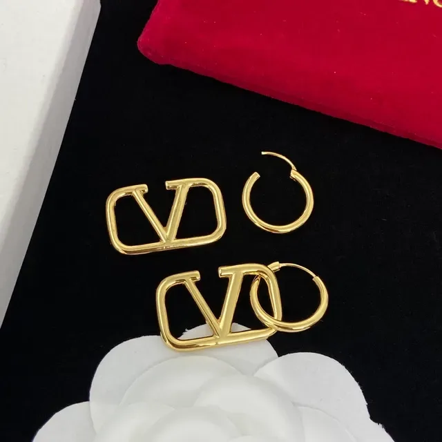 Valentino VLTN Créoles logo doré 2