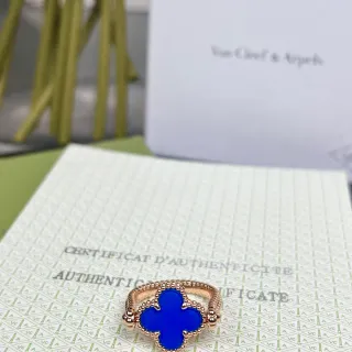 Van Cleef & Arpels Alhambra নীল এনামেল গোলাপী সোনার আংটি