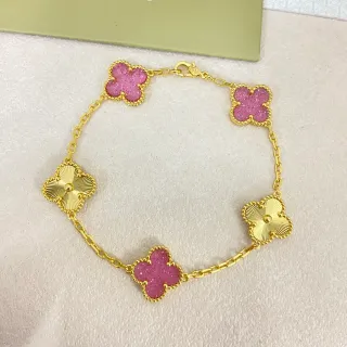 Van Cleef & Arpels Alhambra चार पत्ती क्लोवर मोटिफ ब्रेसलेट