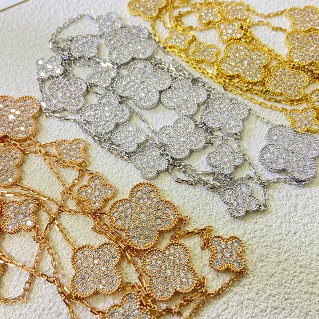 Van Cleef & Arpels Alhambra Pavé Four-Leaf Clover Motif colar 2