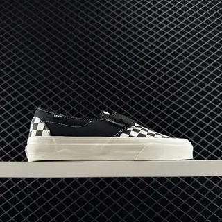 Vans Slip-On Black and White Checkerboard Skateboard Shoes