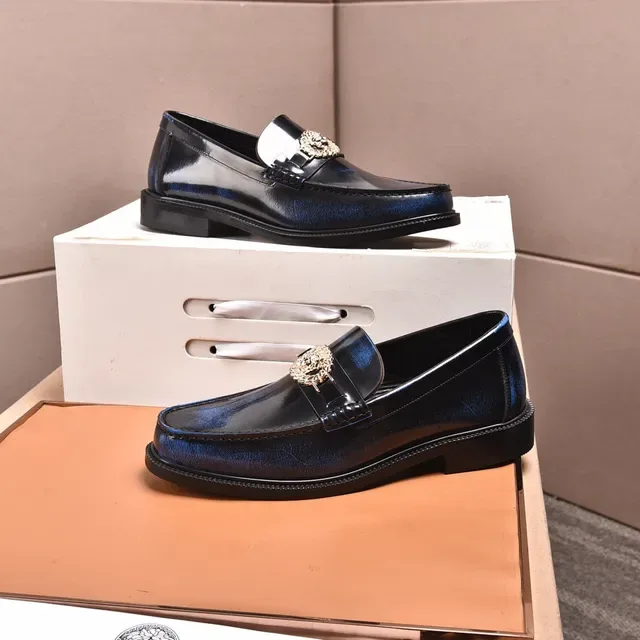 Versace Mocassim Preto Dourado Couro Patent Alto Brilho Fivela Medusa Medalhão 8