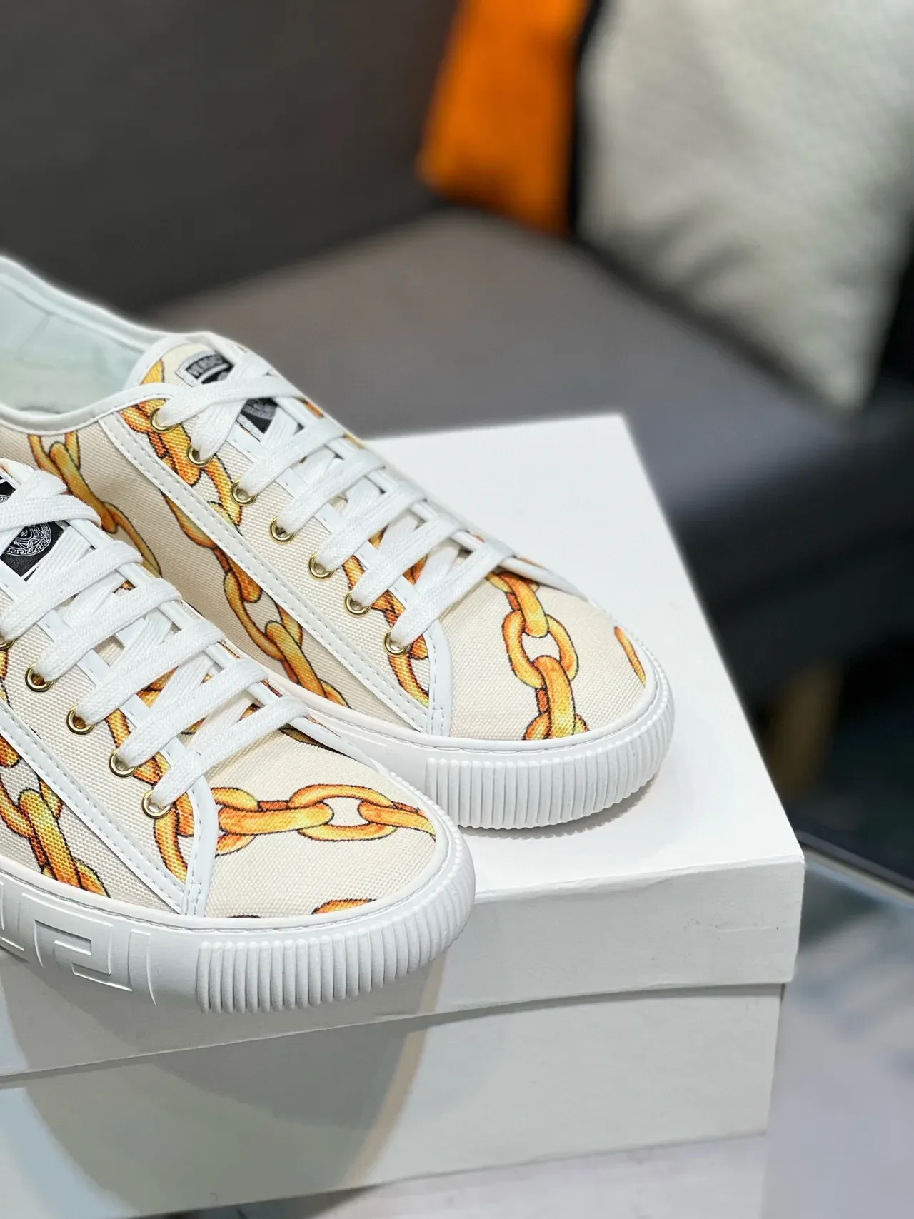 Versace Chain Reaction Estampa de Corrente Lona Tênis Lifestyle 4