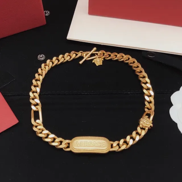 Versace Chain Reaction Collier Doré Curb-Figaro 2