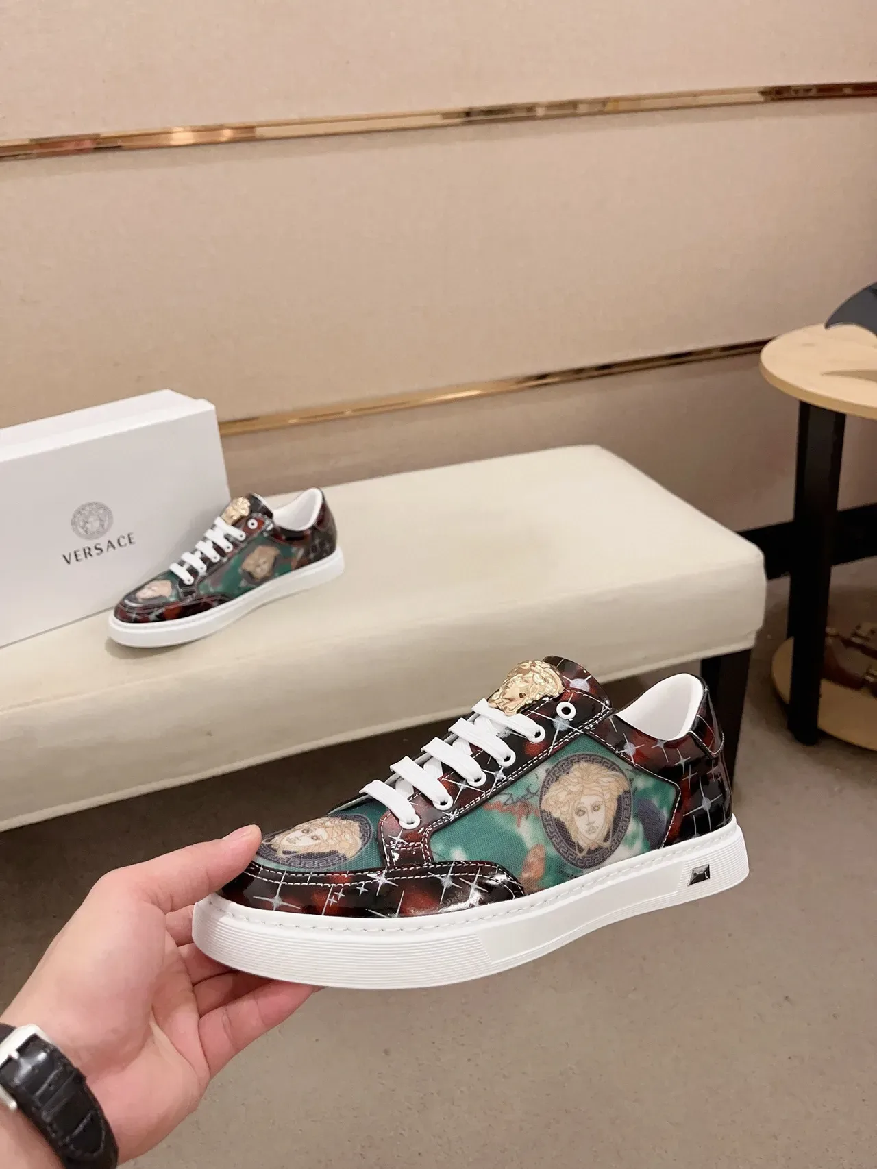 Versace Chain Reaction Medusa Print Multicolor Chaussures Lifestyle 3