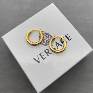 Versace सोने की मोटी हूप ईयररिंग