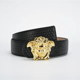 Versace Medusa काला सोना टेक्सचर्ड हेक्सागोनल बकल लेदर बेल्ट