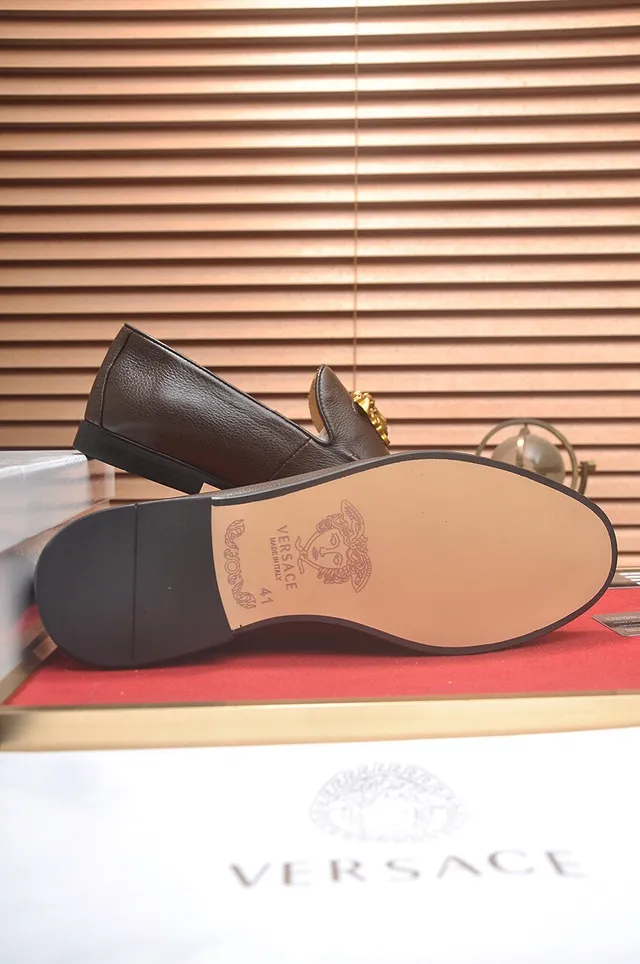 Versace Medusa Head Mocassin Cuir Brun Garniture Dorée 7