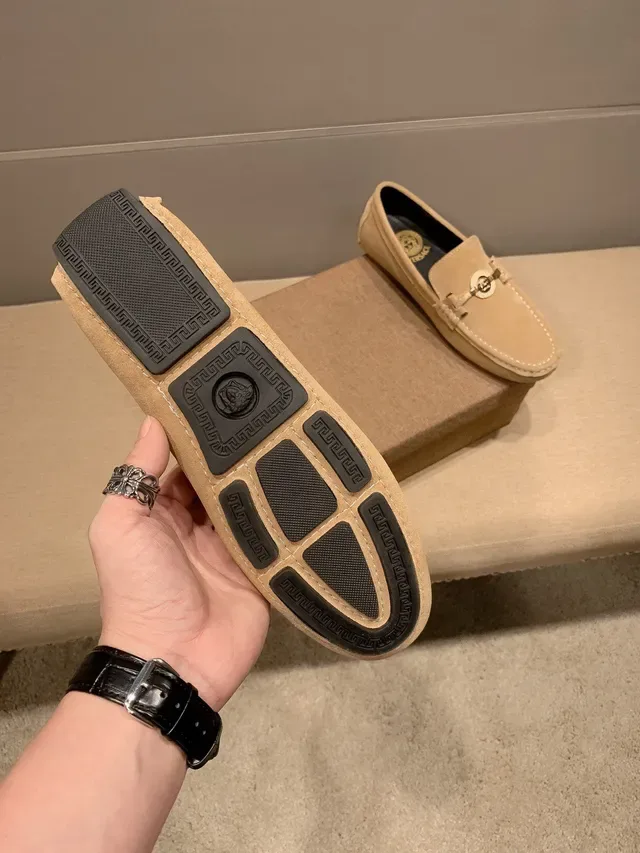 Versace Medusa Horsebit Mocassins Beige Daim 2