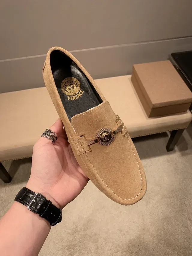 Versace Medusa Horsebit Mocassins Beige Daim 9