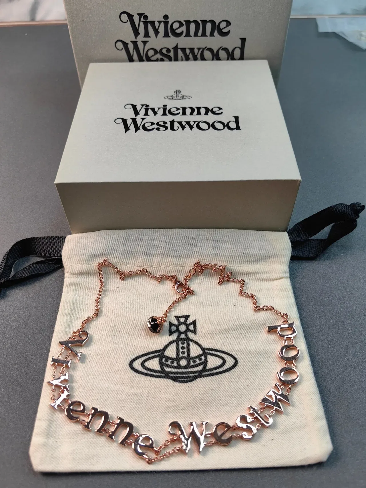 Vivienne Westwood Orb Logo Lettering Necklace Silver-Tone Metal Necklaces 5