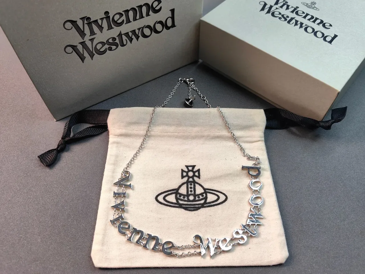 Vivienne Westwood Orb Logo Lettering Necklace Silver-Tone Metal Necklaces 6