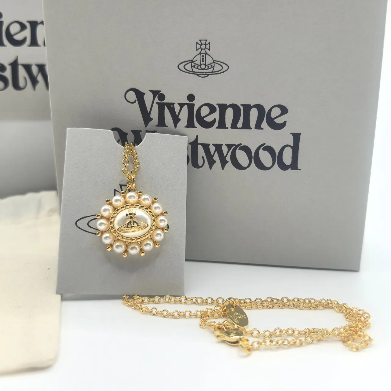 Vivienne Westwood Pérola Orbe Ouro Prata Halo Emblema Brincos 5