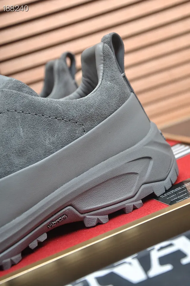 Zegna Gris Slip-On Suède Tige Lifestyle Sneakers 2