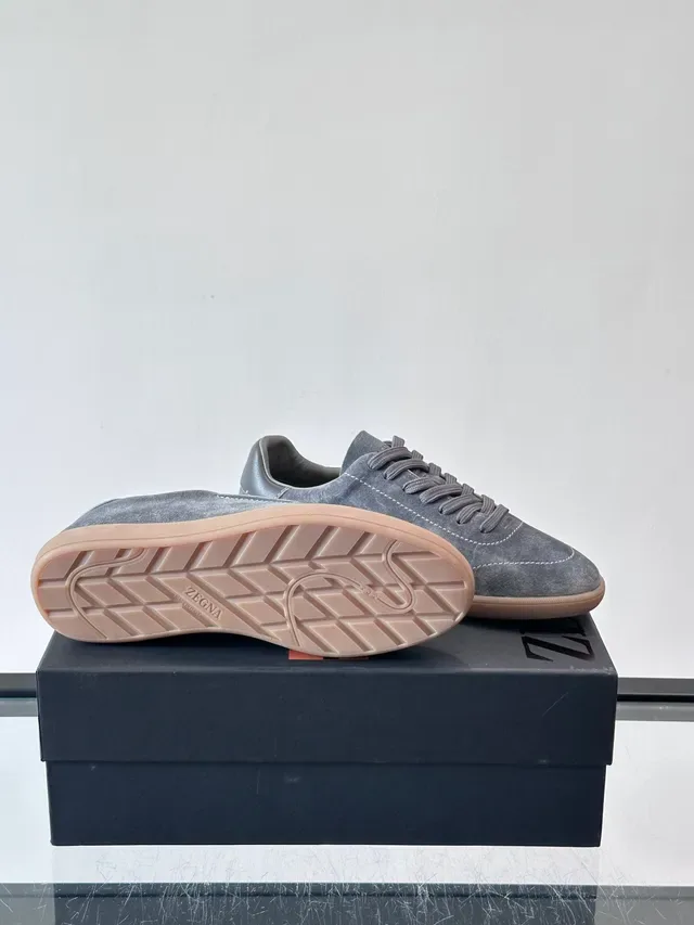 Zegna Lifestyle Sneaker Gris Beige Daim Partie Supérieure Lacets Tonals Sneakers Lifestyle 2