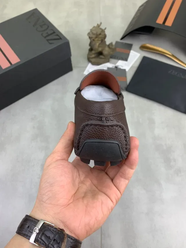Zegna भूरा पेबल्ड लेदर पेनी लोफर्स 3