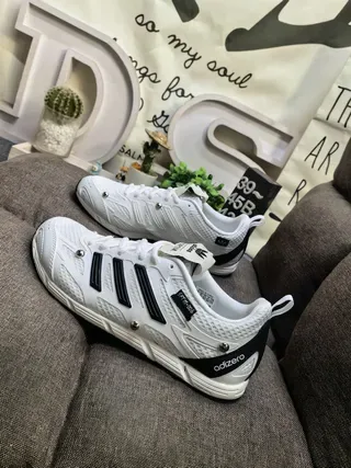 Adidas adizero Baskets Lifestyle en Maille Légère 7