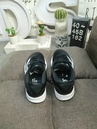 Adidas Adizero SL White Black Tênis de corrida 8