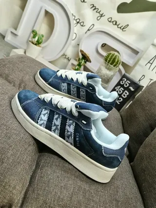 Adidas Army Green Navy Olive Suede And Corduroy Upper Blue Three-Stripe Overlay Lifestyle Sneakers 17