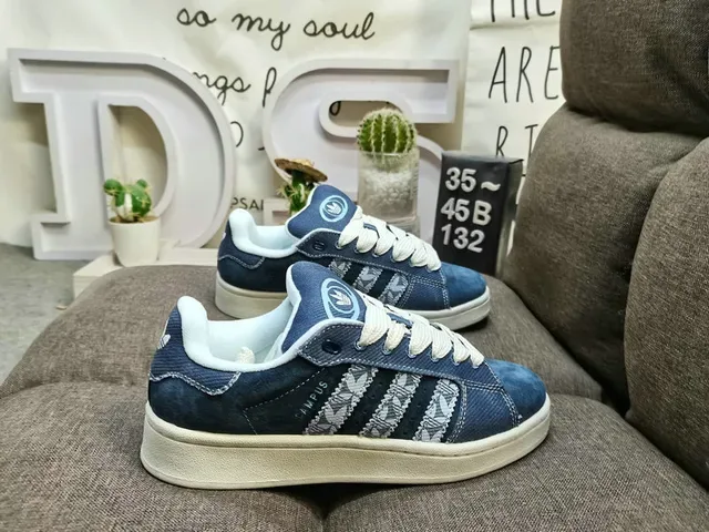 Adidas Army Green Navy Olive Suede And Corduroy Upper Blue Three-Stripe Overlay Lifestyle Sneakers 21