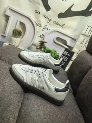 Adidas Beige Black Low-Top Derby Lace-Up Three-Stripe Side Panel Lifestyle Sneakers 7