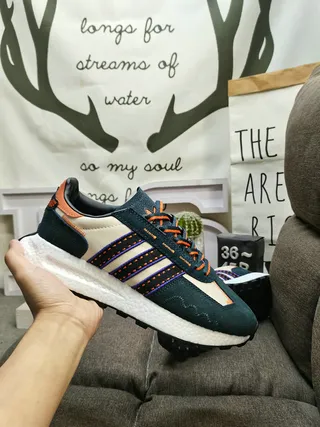 Adidas Beige Blue Retro Runner Layered Textile Upper Lifestyle Sneakers 5