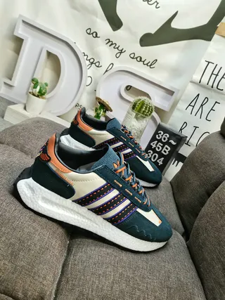 Adidas Beige Blue Retro Runner Layered Textile Upper Lifestyle Sneakers 9